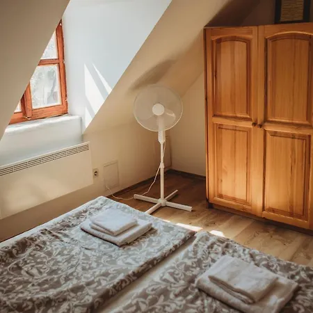 Andante Vendeghaz * Vászoly